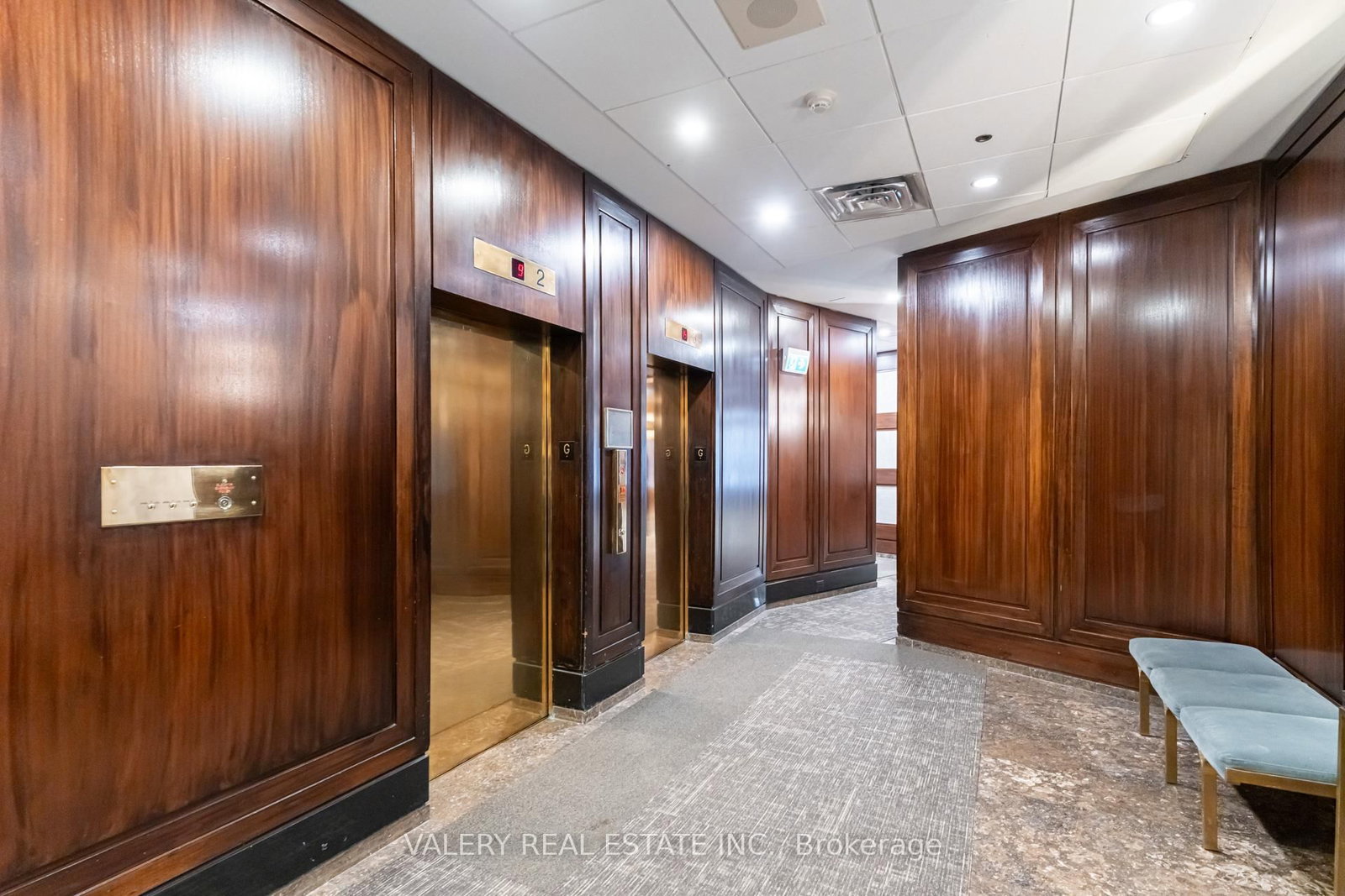 1913-55 Harbour Sq, Toronto — 20