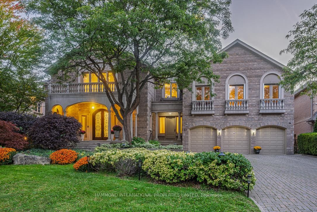 32 Arjay Cres, Toronto — 2