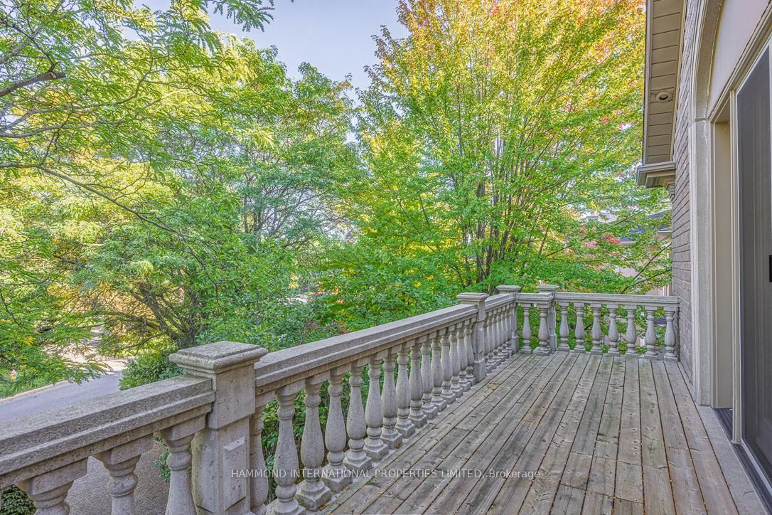 32 Arjay Cres, Toronto — 24
