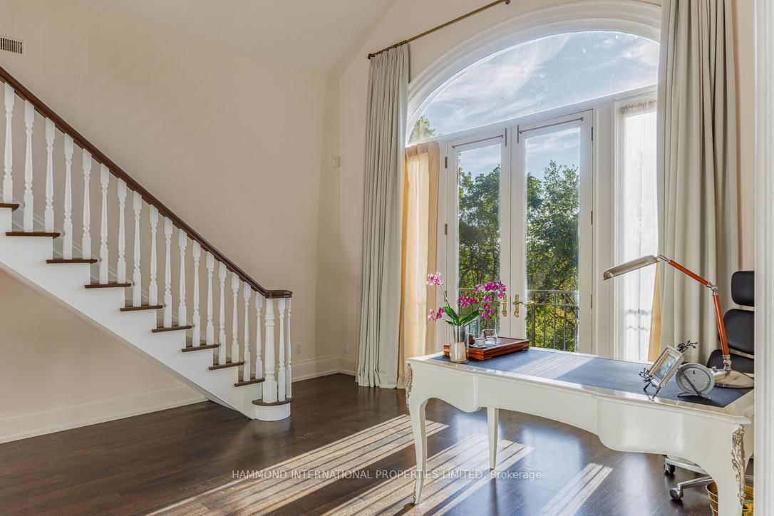 32 Arjay Cres, Toronto — 27