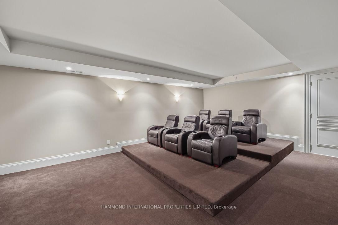 32 Arjay Cres, Toronto — 29