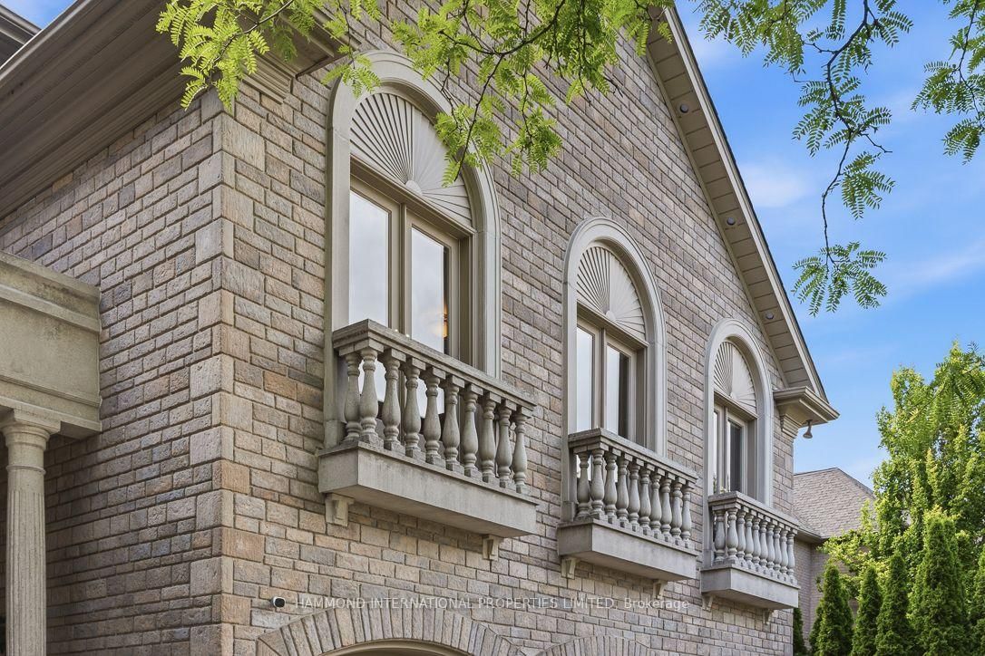 32 Arjay Cres, Toronto — 3