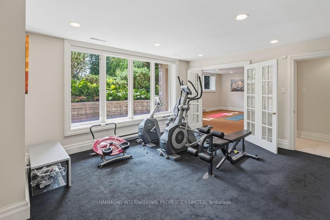32 Arjay Cres, Toronto — 30