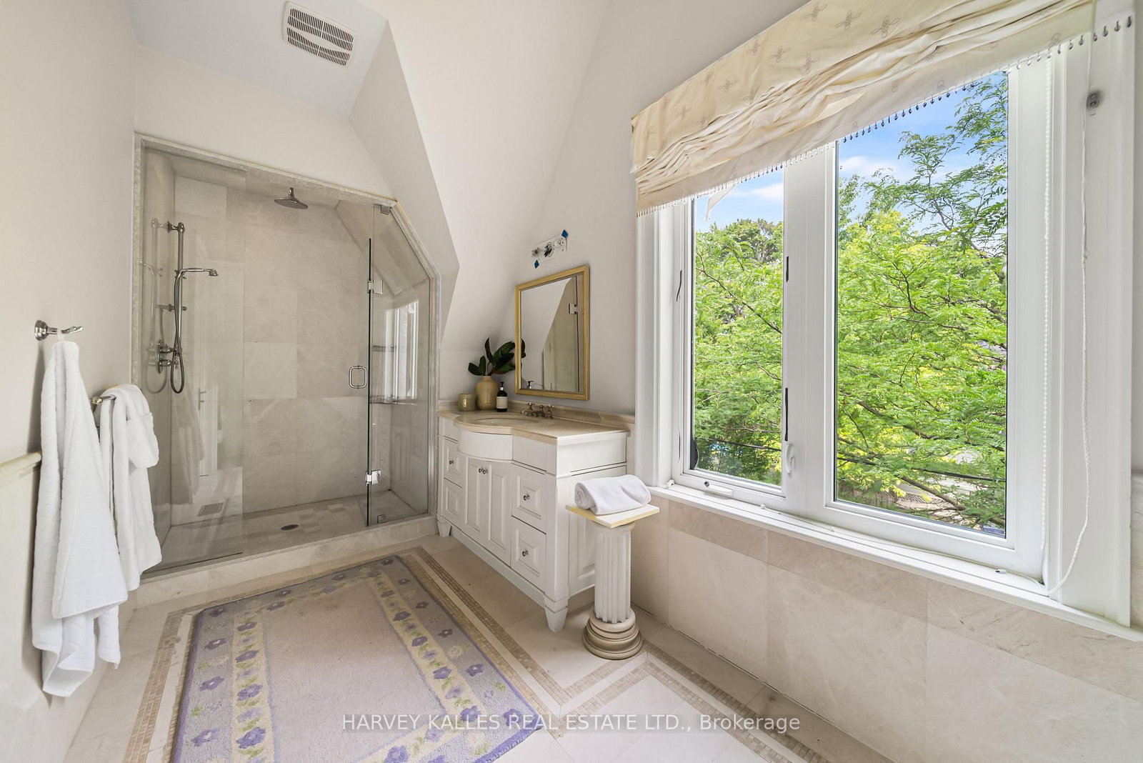 6 Vesta Dr, Toronto — 18