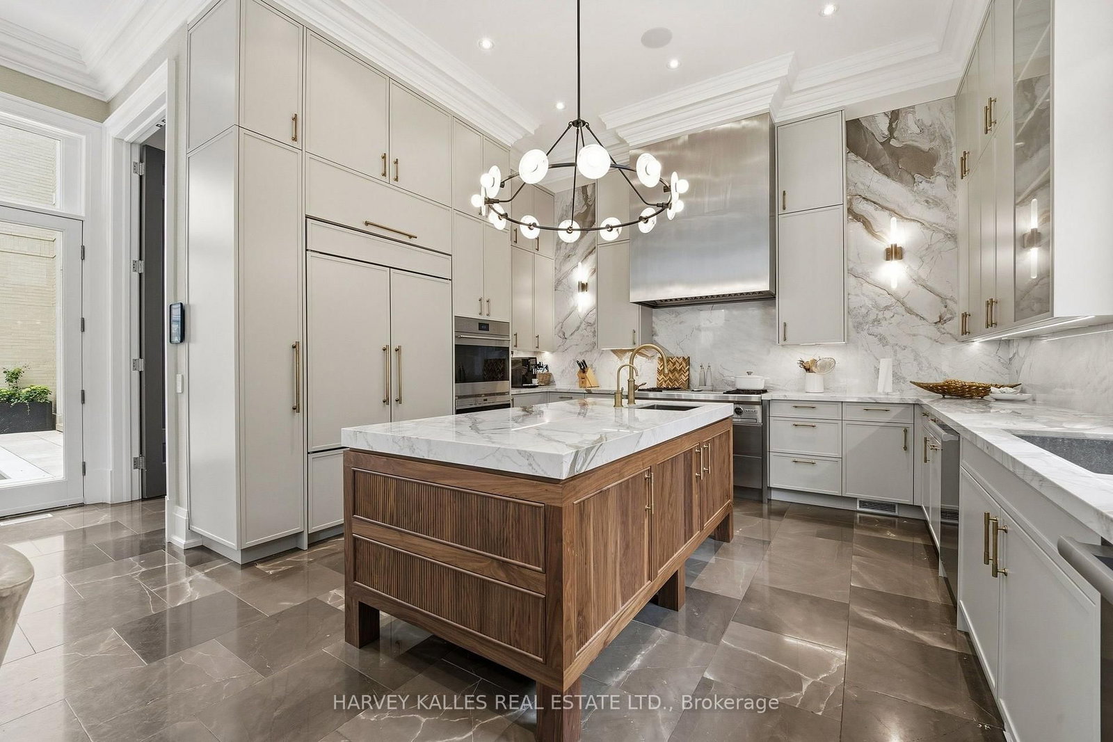 139 Dunvegan Rd, Toronto — 11