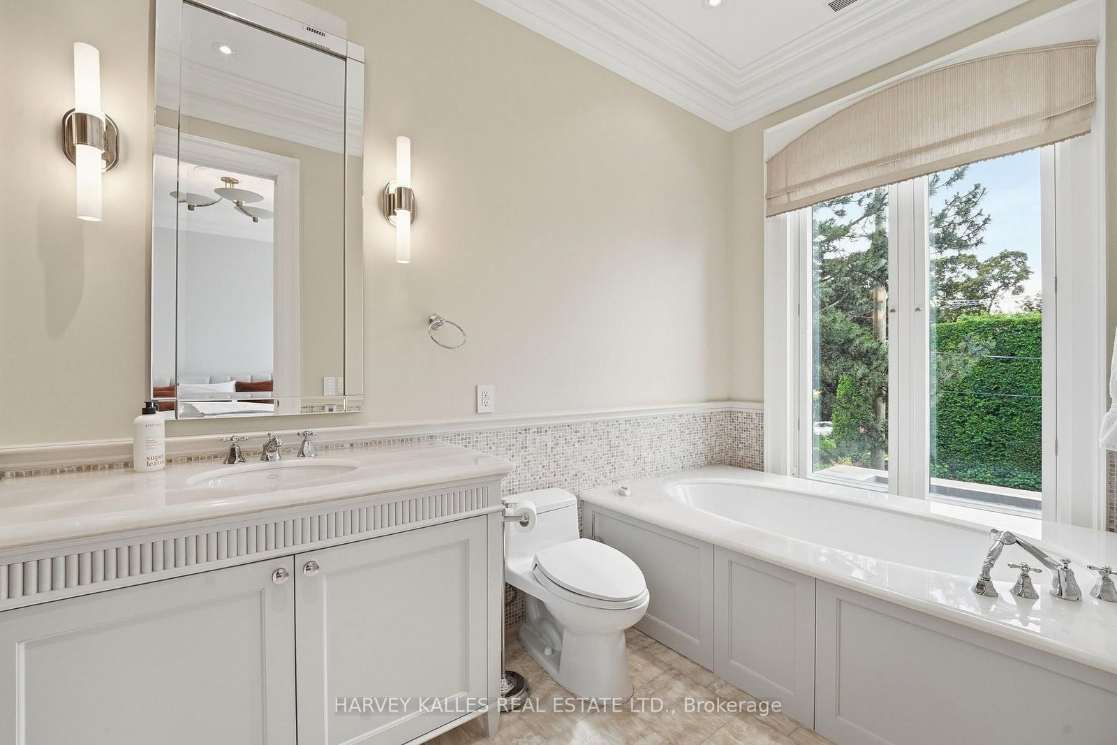 139 Dunvegan Rd, Toronto — 33