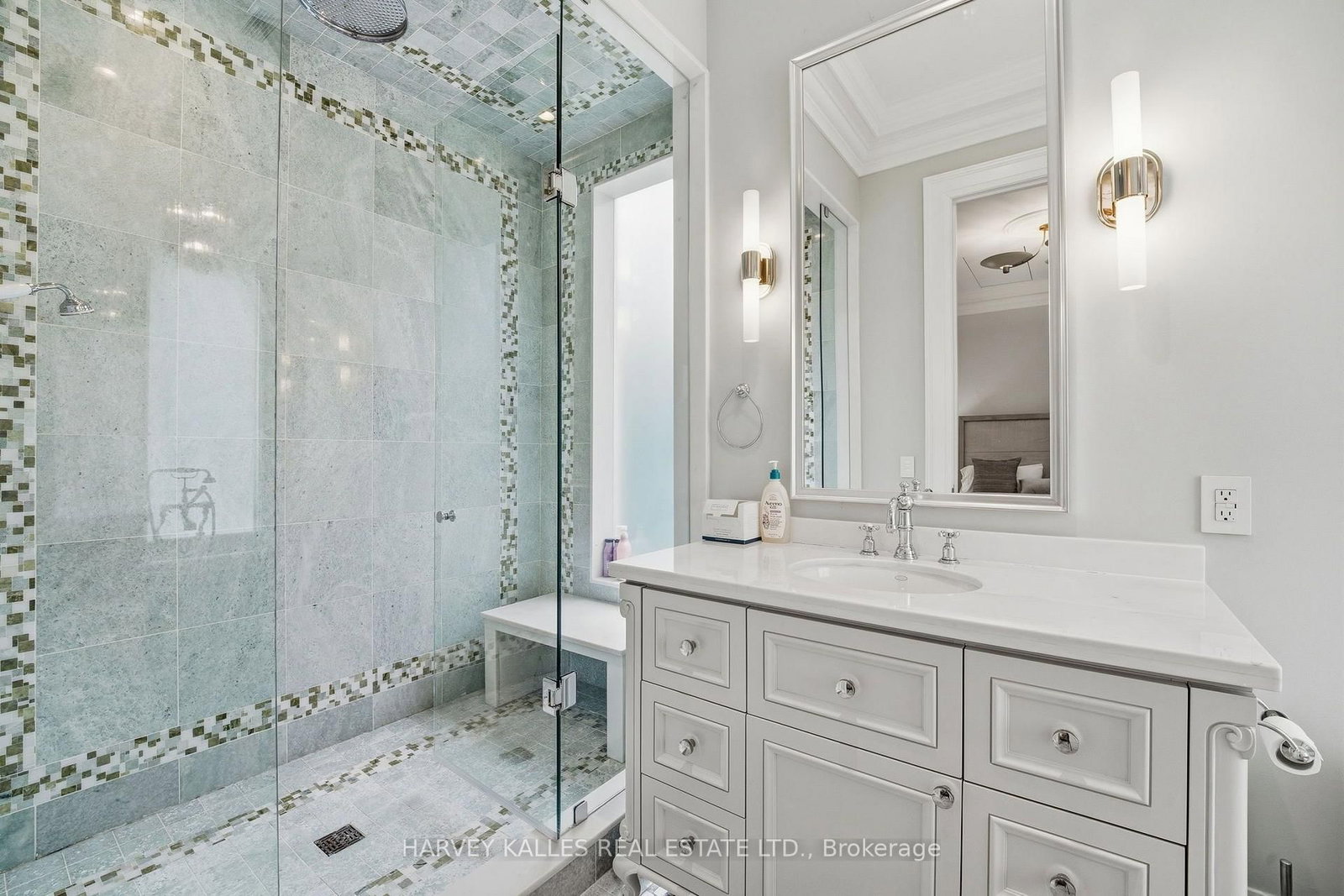 139 Dunvegan Rd, Toronto — 35