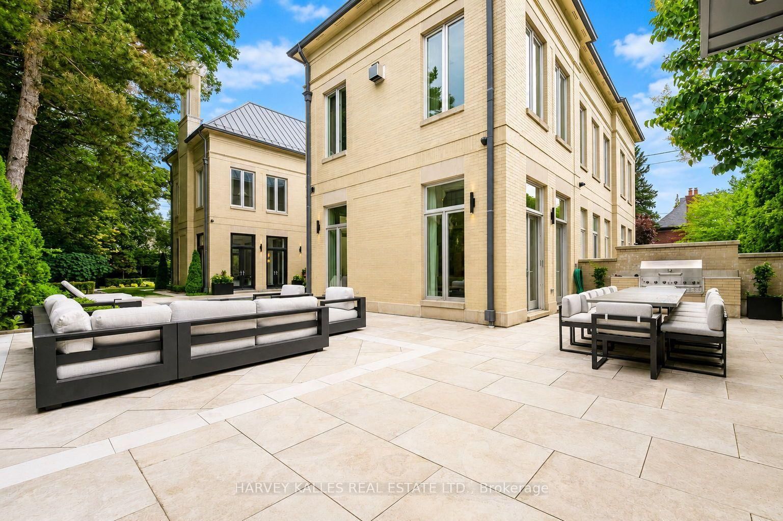 139 Dunvegan Rd, Toronto — 47