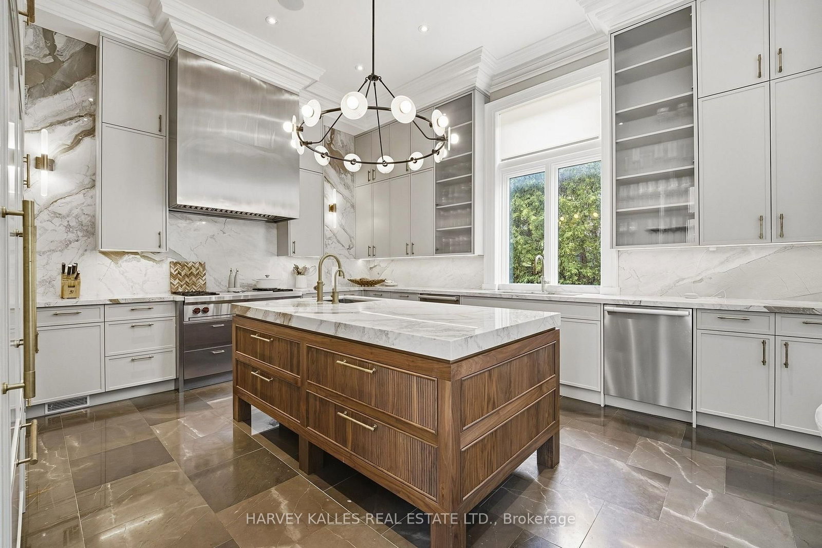139 Dunvegan Rd, Toronto — 9