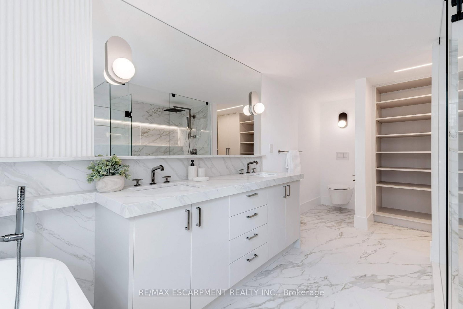PH1-20 Niagara St, Toronto — 24