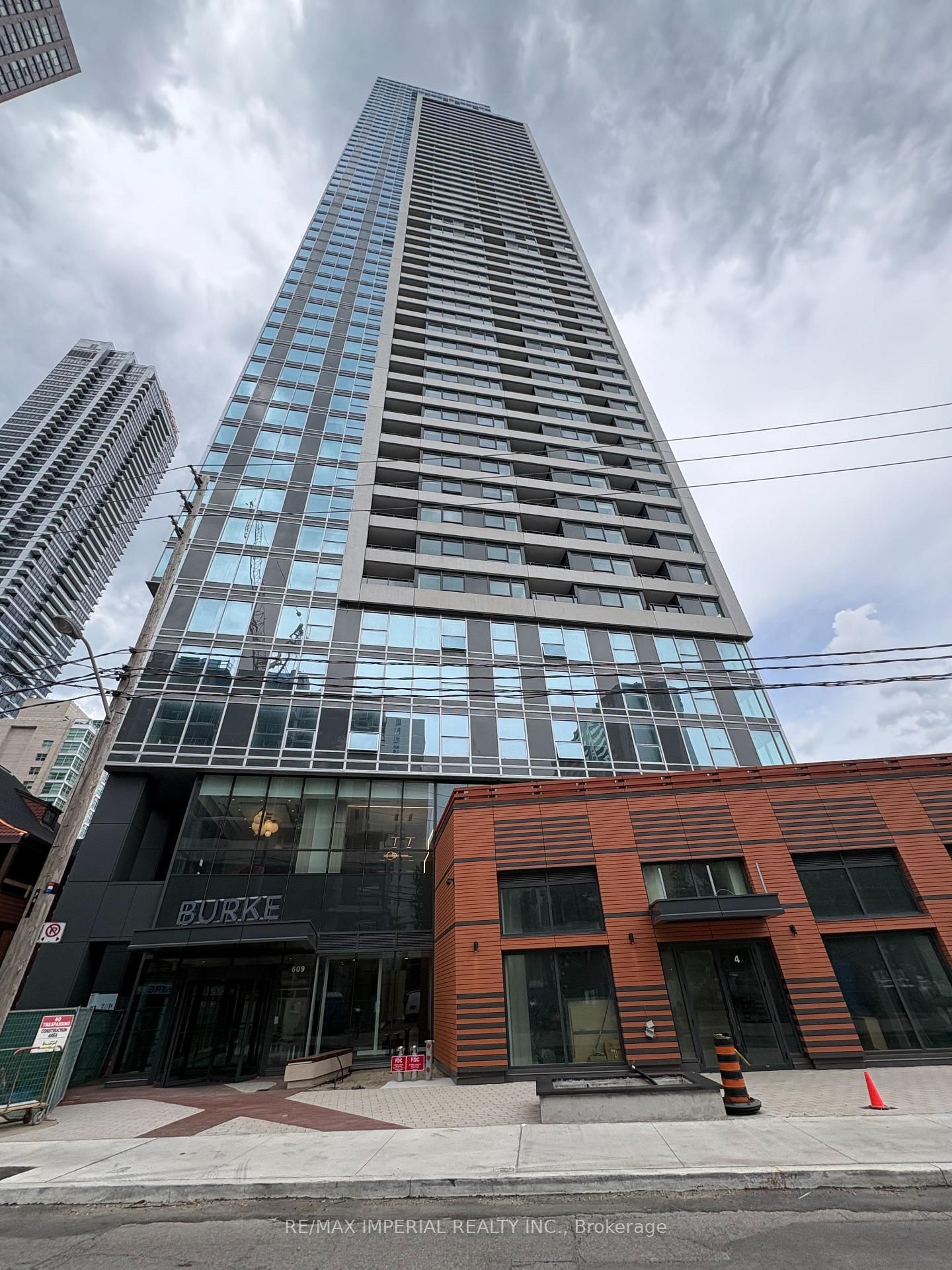 4210-609 SHERBOURNE St, Toronto — 2