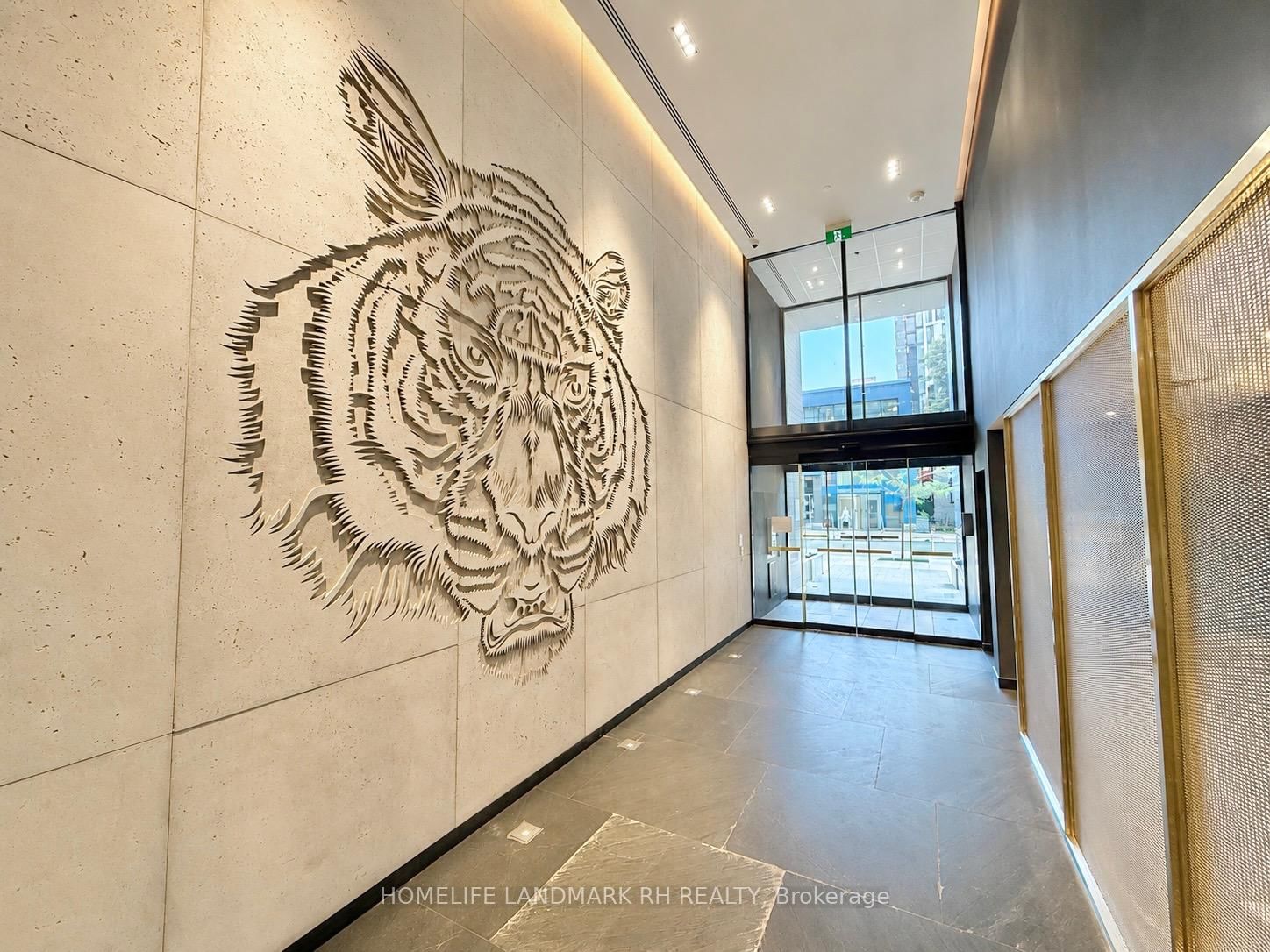 1004-28 Wellesley St, Toronto — 21