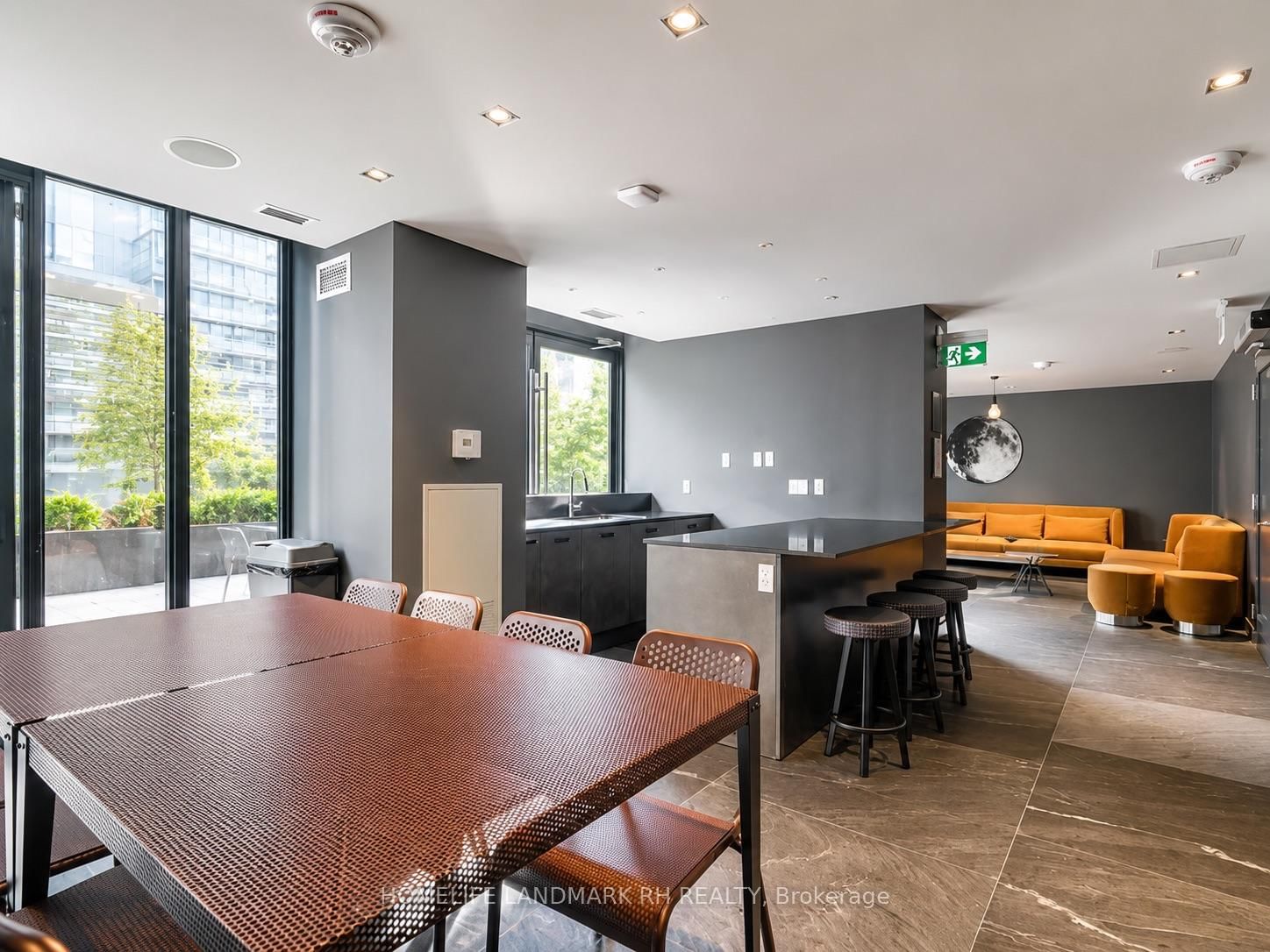 1004-28 Wellesley St, Toronto — 31
