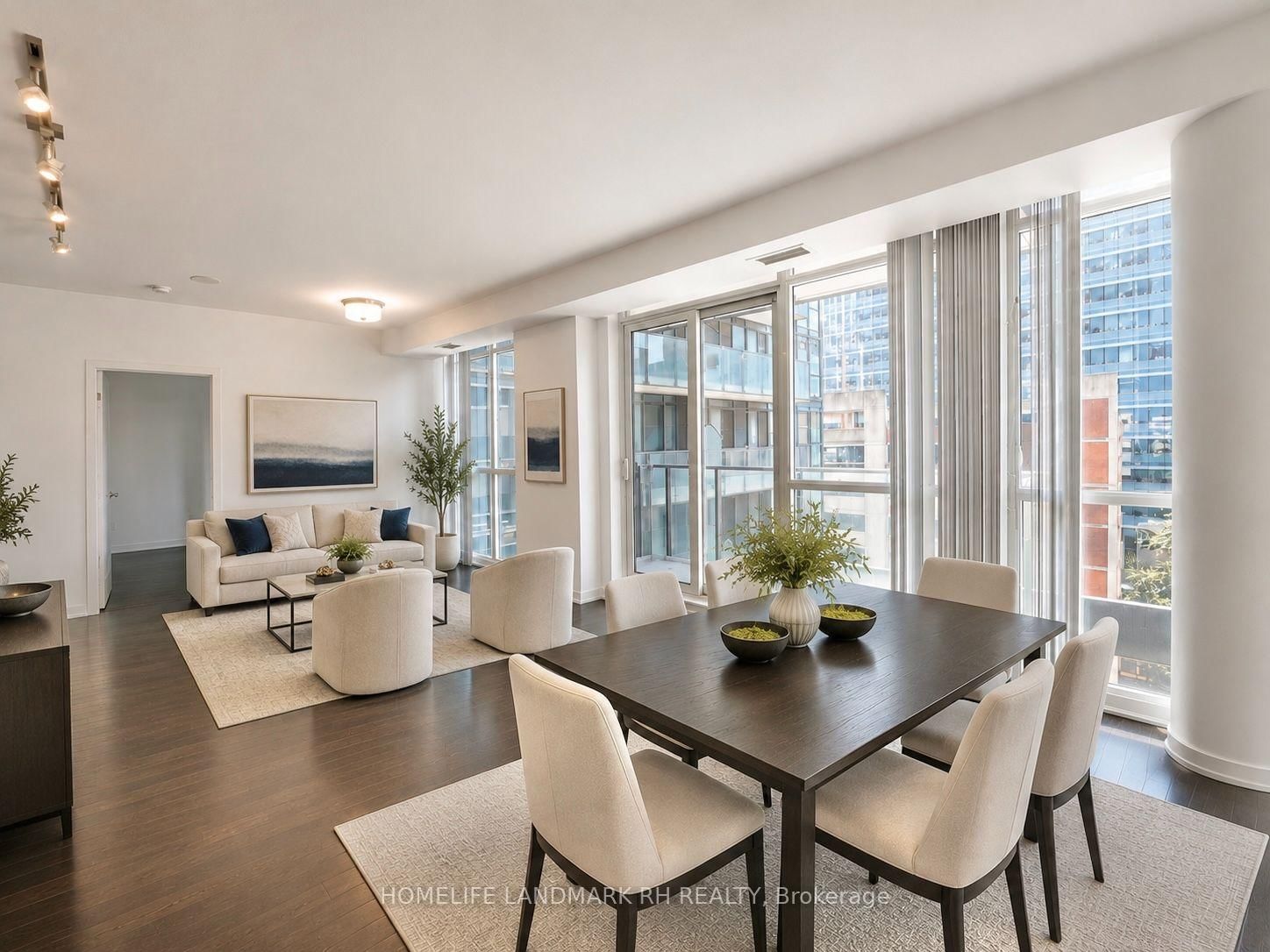 601-770 BAY St, Toronto — 5