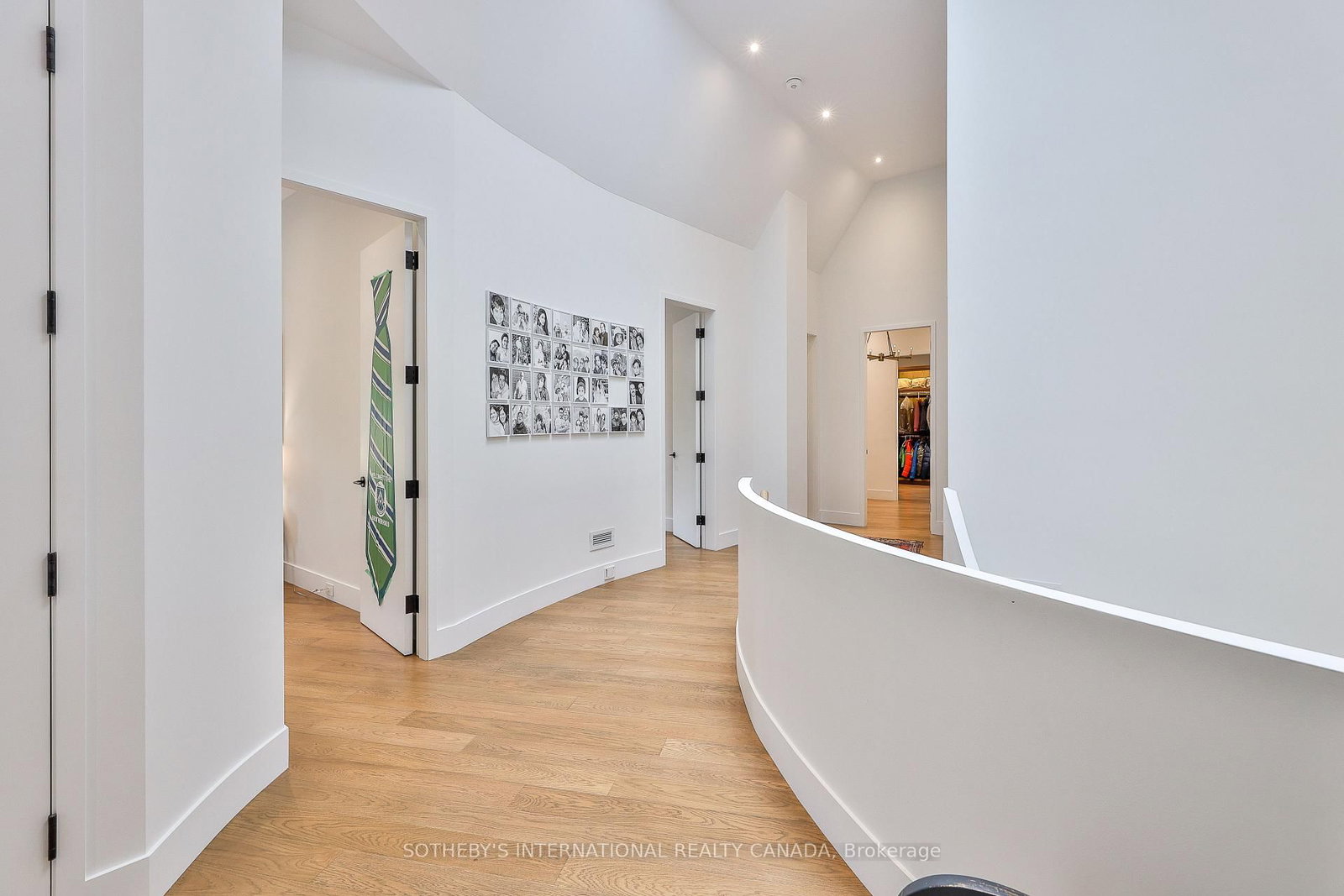 108 Stratford Cres, Toronto — 22