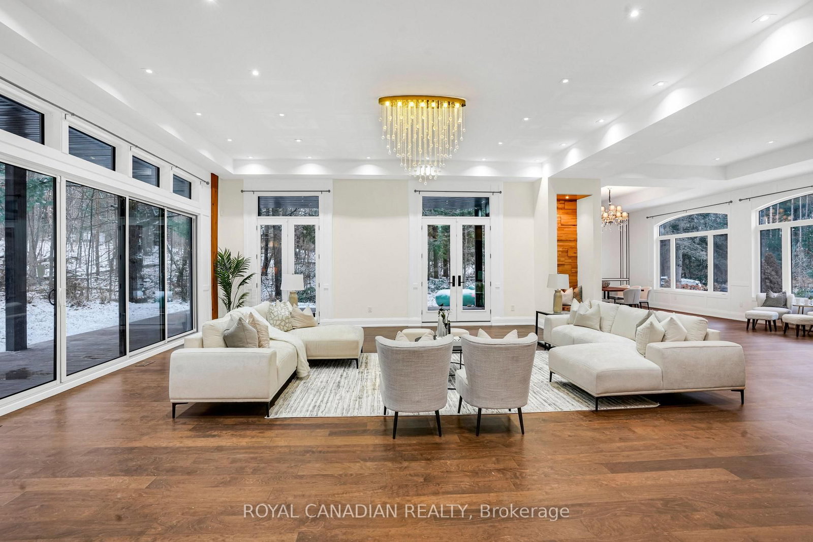 15 Glenview Heights Lane, King — 10