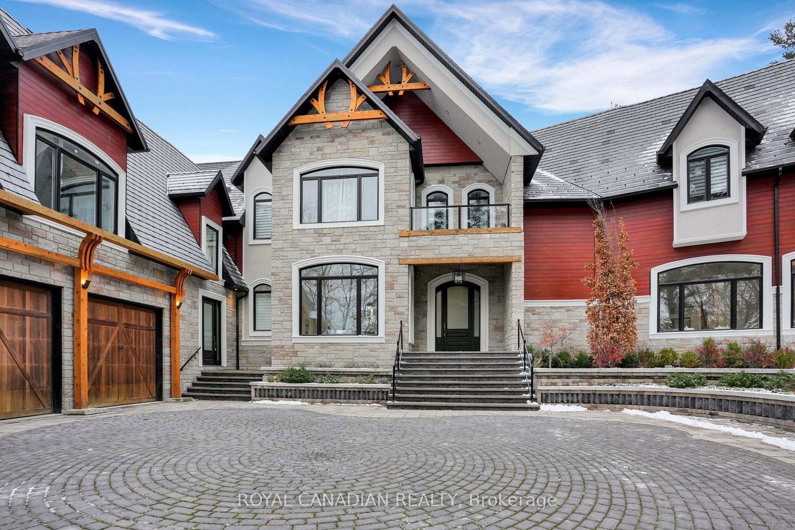 15 Glenview Heights Lane, King — 2