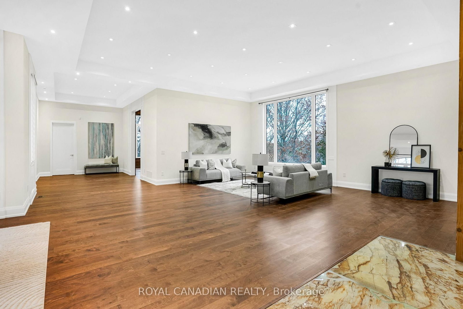 15 Glenview Heights Lane, King — 3