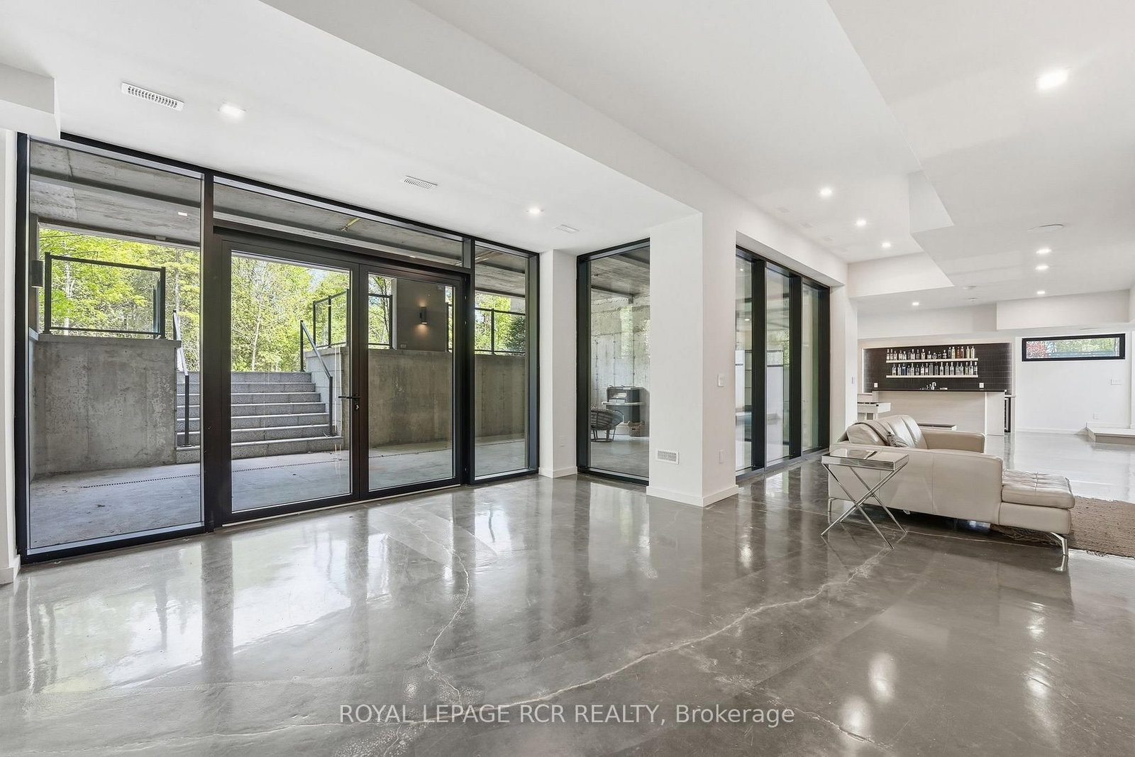 3404 Vivian Rd, Whitchurch-Stouffville — 38