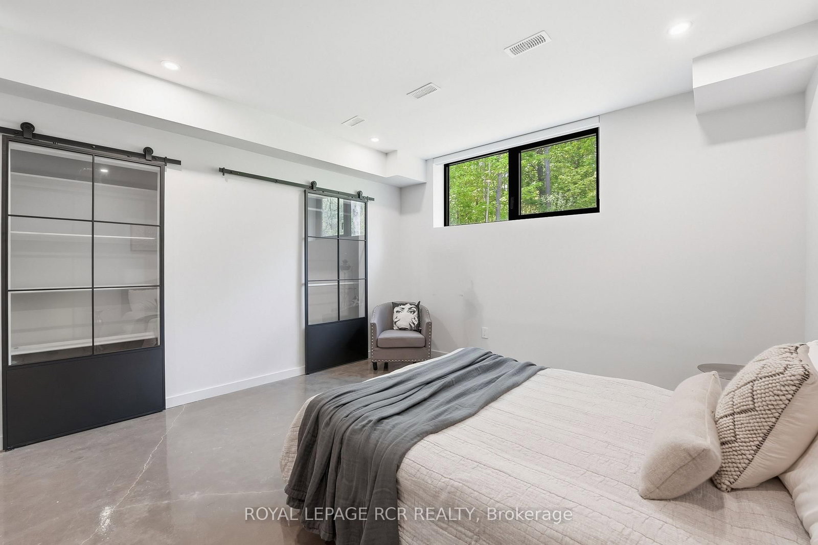 3404 Vivian Rd, Whitchurch-Stouffville — 42