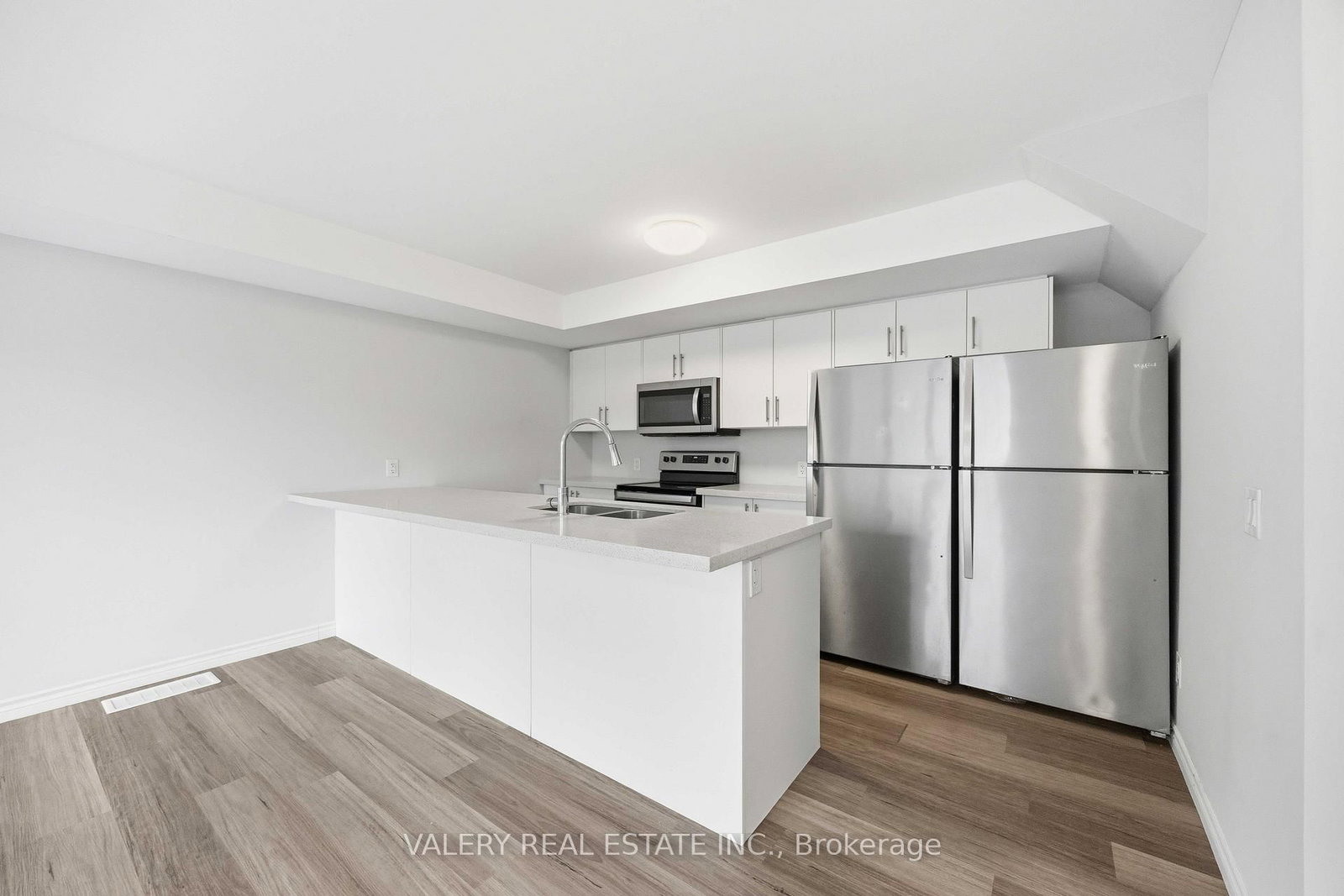 14-250 Penetanguishene Rd, Barrie — 11