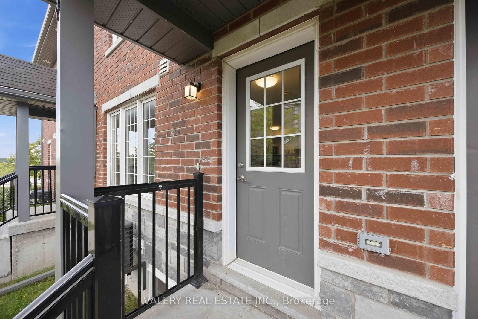 14-250 Penetanguishene Rd, Barrie — 2