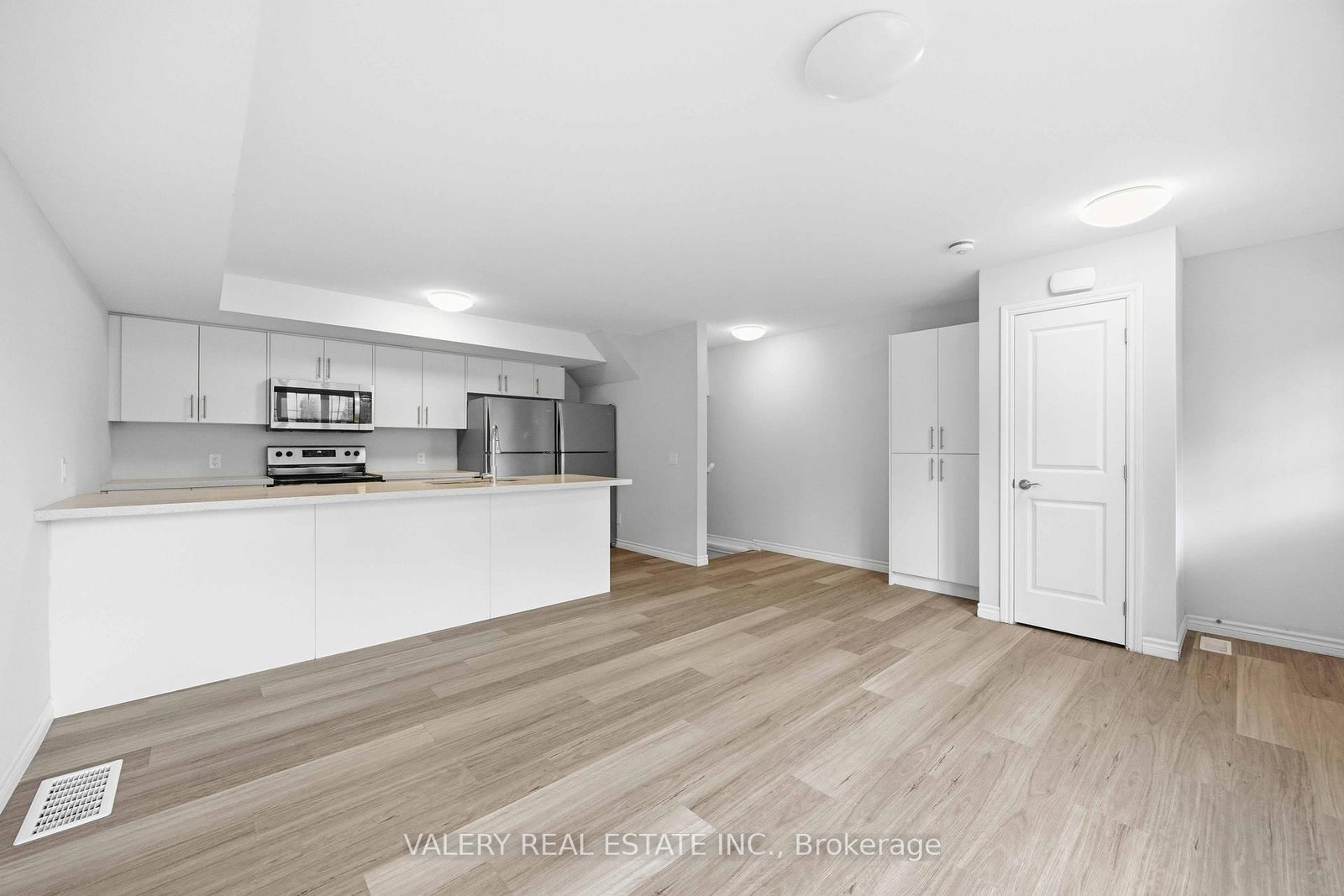 14-250 Penetanguishene Rd, Barrie — 8