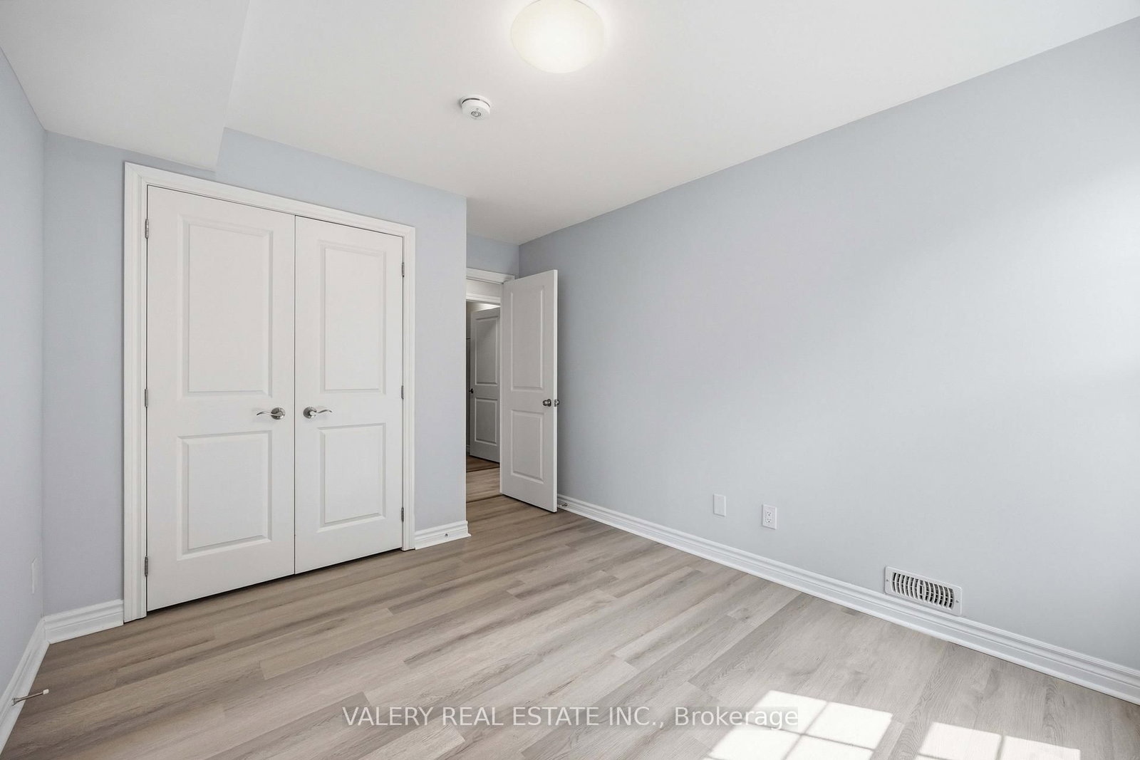 7-250 Penetanguishene Rd, Barrie — 24