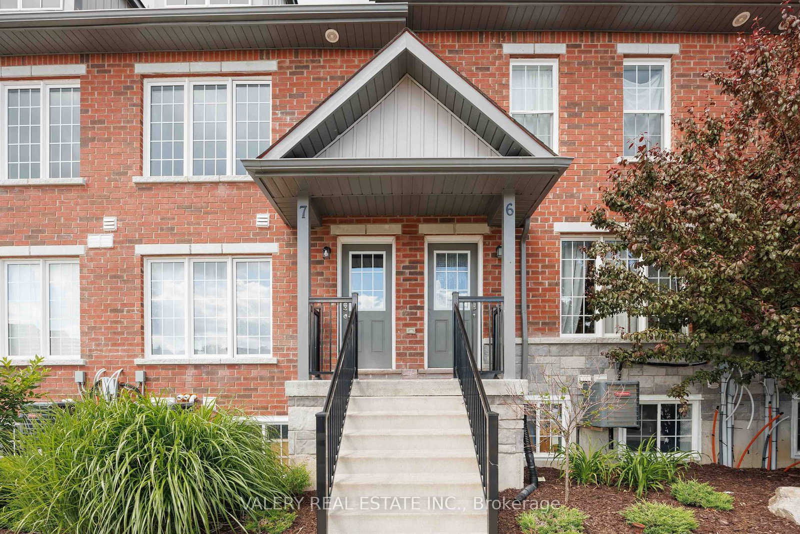 7-250 Penetanguishene Rd, Barrie — 3
