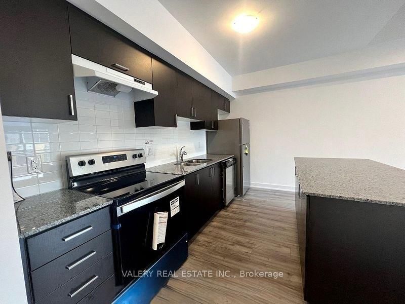 205-1 Chef Lane, Barrie — 2