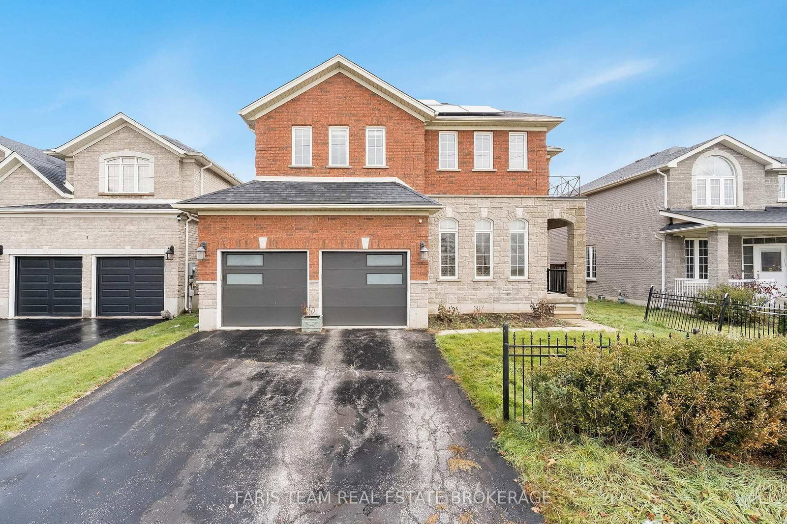 3 Prince William Way, Barrie — 3