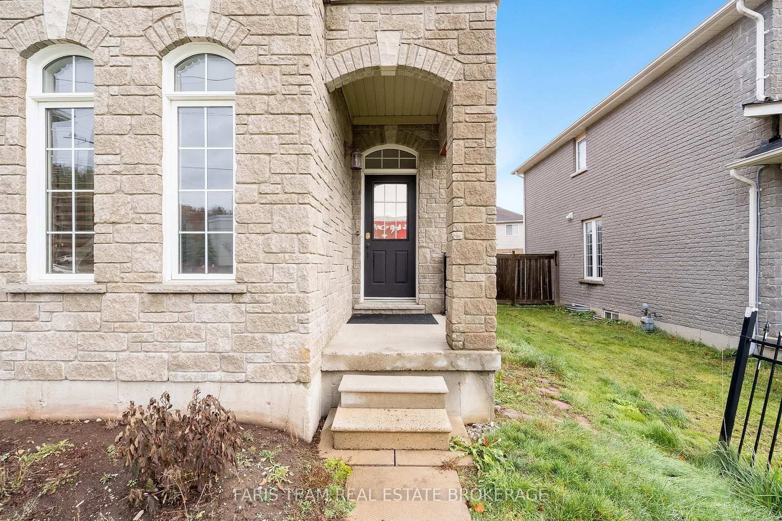 3 Prince William Way, Barrie — 5