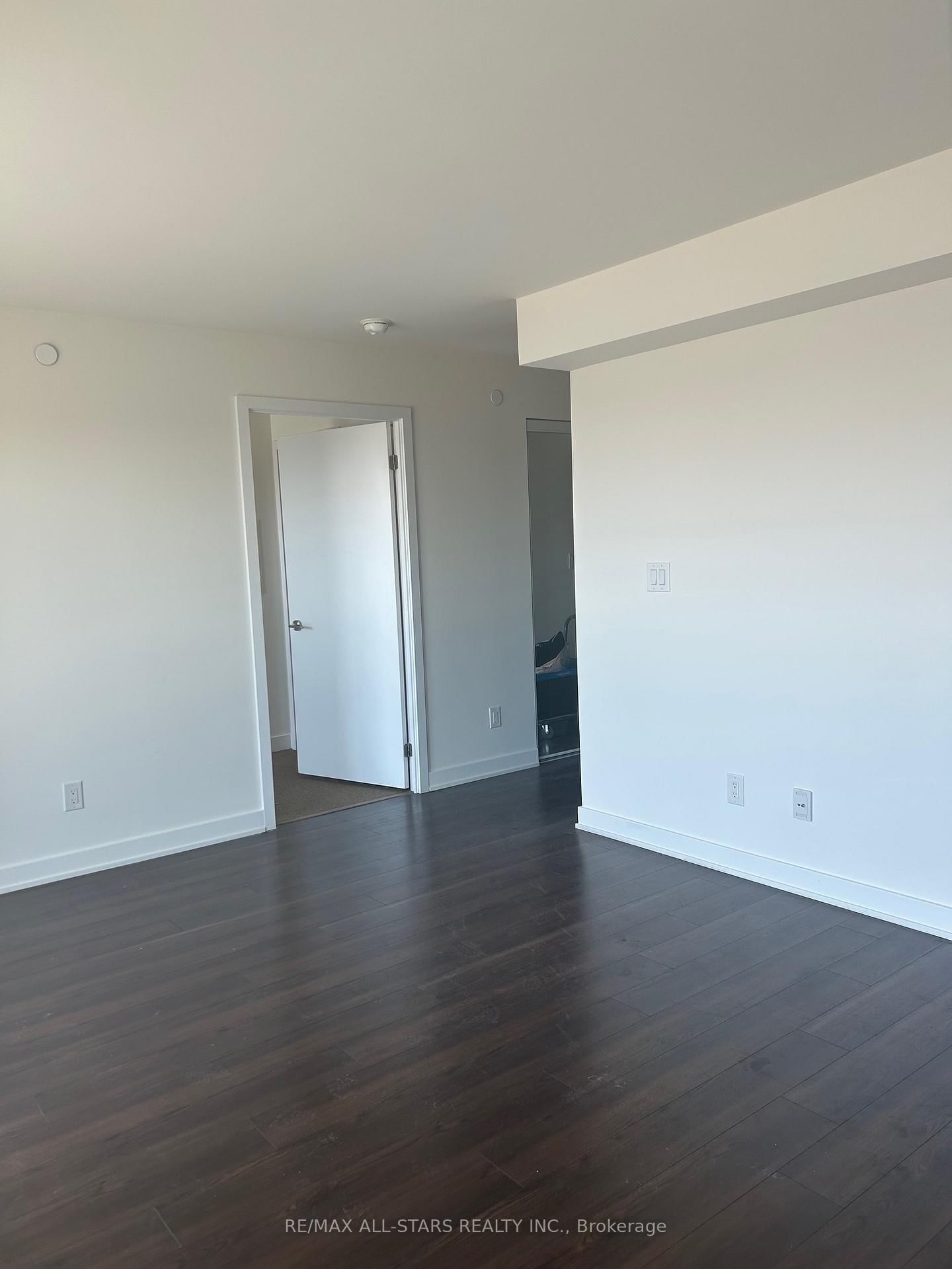 1004-160 Flemington Rd, Toronto — 12