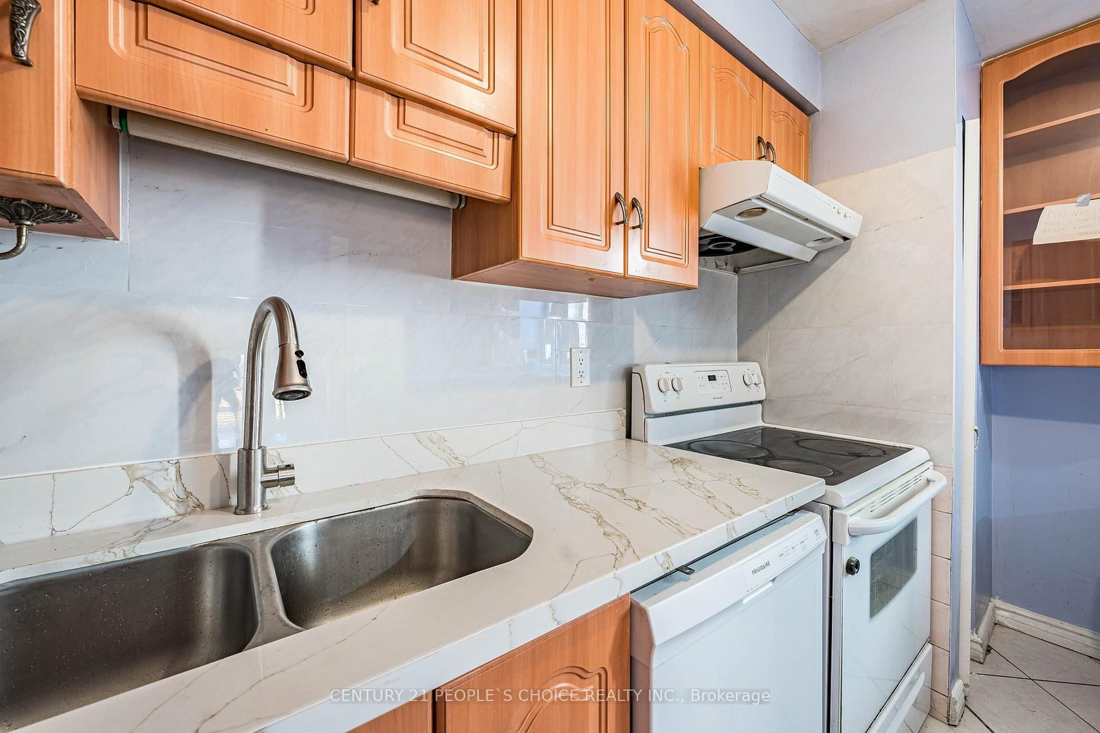 2-242 John Garland Blvd, Toronto — 24