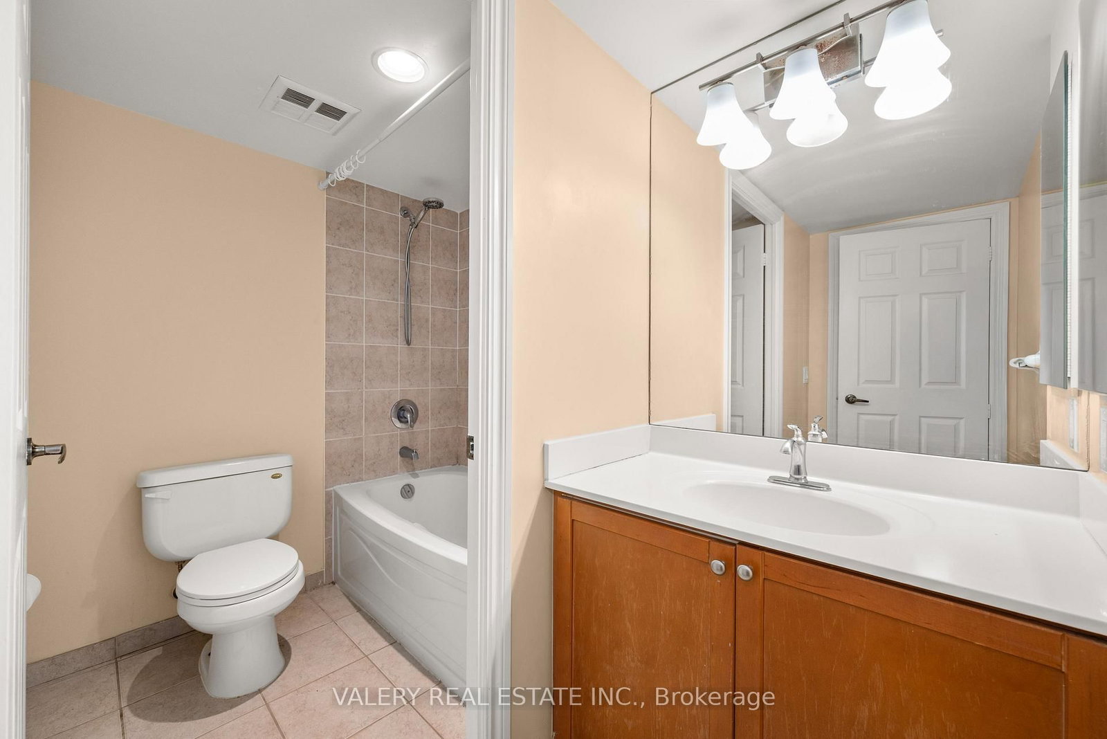 1626-700 Humberwood Blvd, Toronto — 18