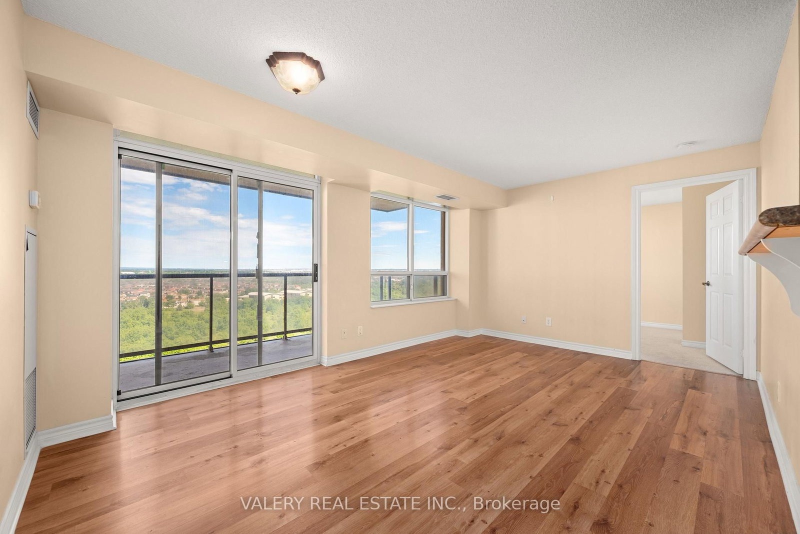 1626-700 Humberwood Blvd, Toronto — 21