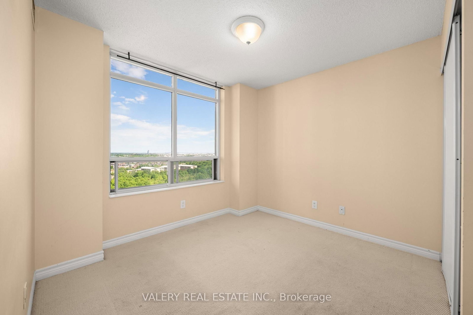 1626-700 Humberwood Blvd, Toronto — 24