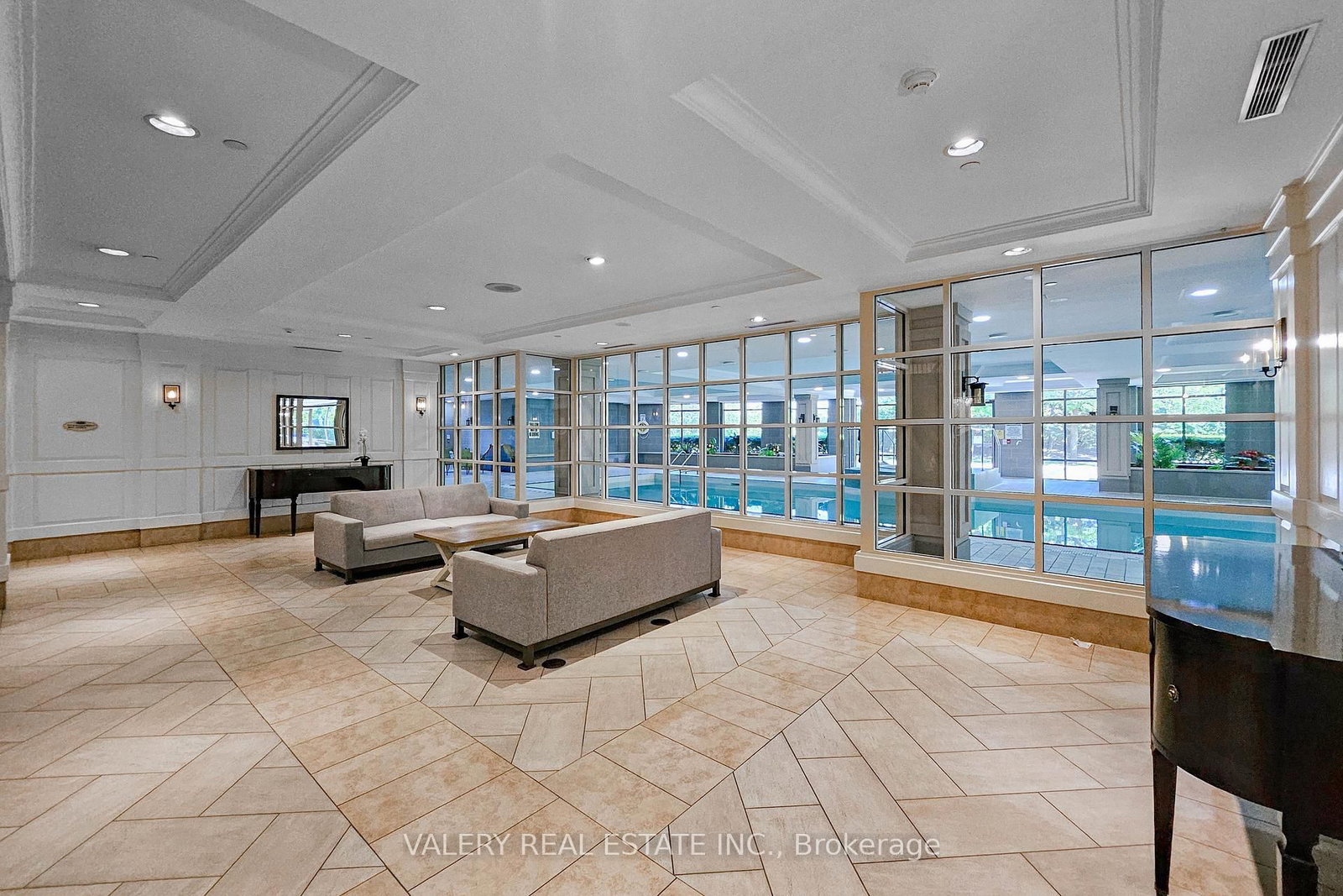1626-700 Humberwood Blvd, Toronto — 34