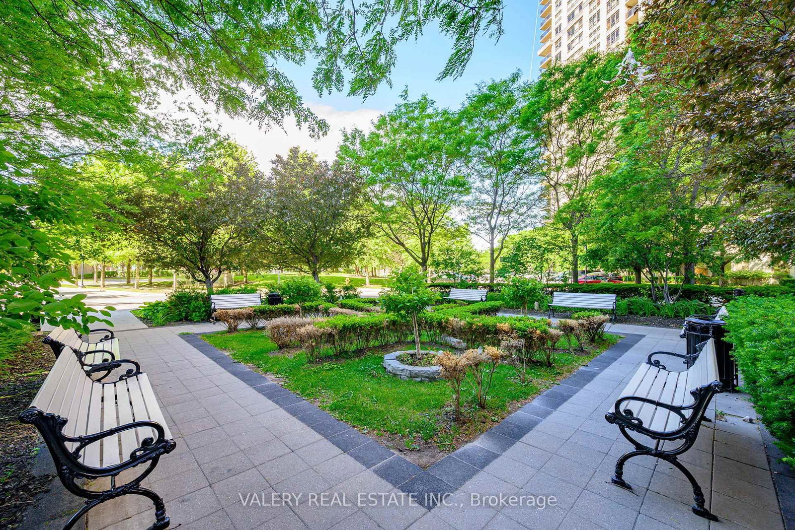 1626-700 Humberwood Blvd, Toronto — 42
