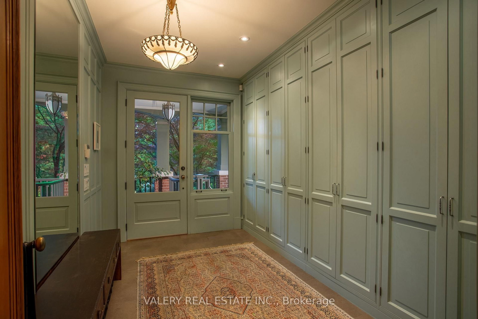 270 Indian Rd, Toronto — 18