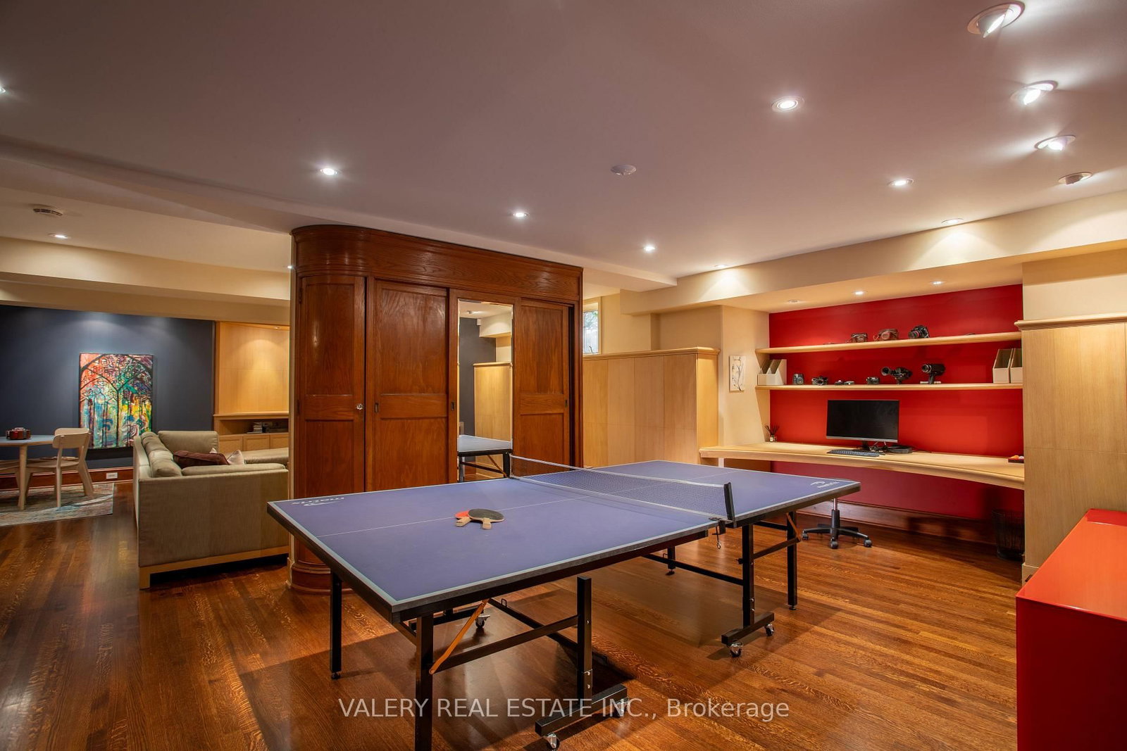 270 Indian Rd, Toronto — 37