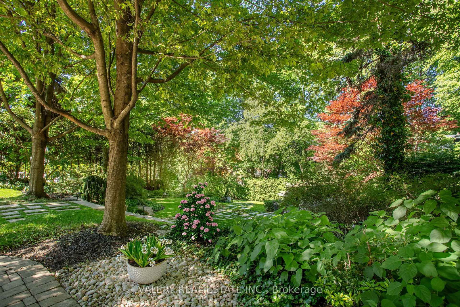 270 Indian Rd, Toronto — 46