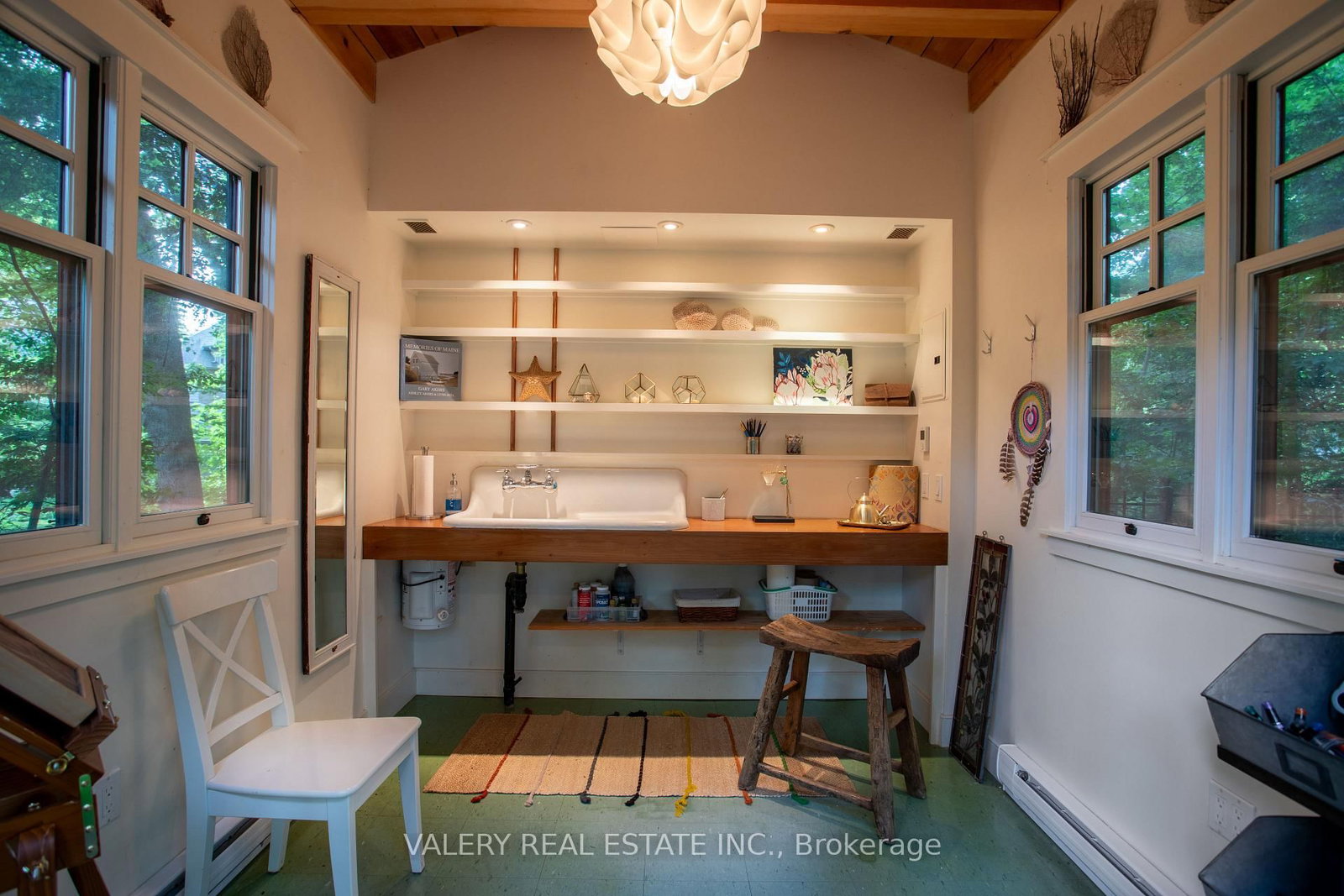 270 Indian Rd, Toronto — 48