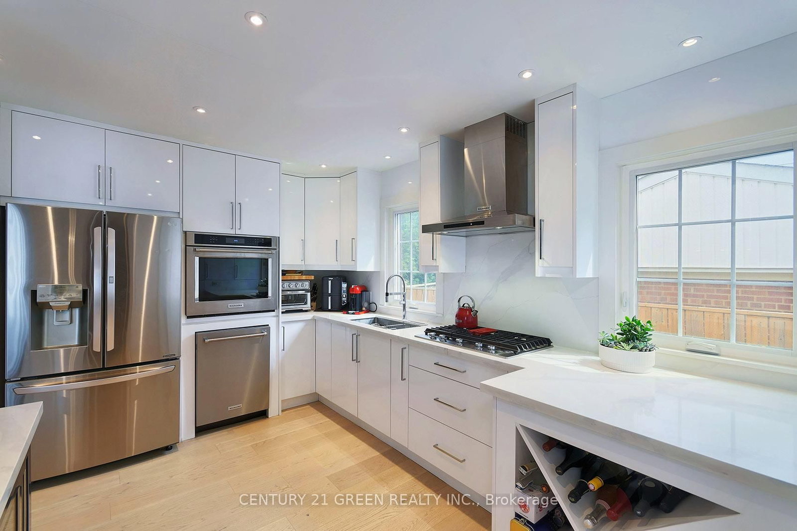32 Castlebar Rd, Toronto — 13