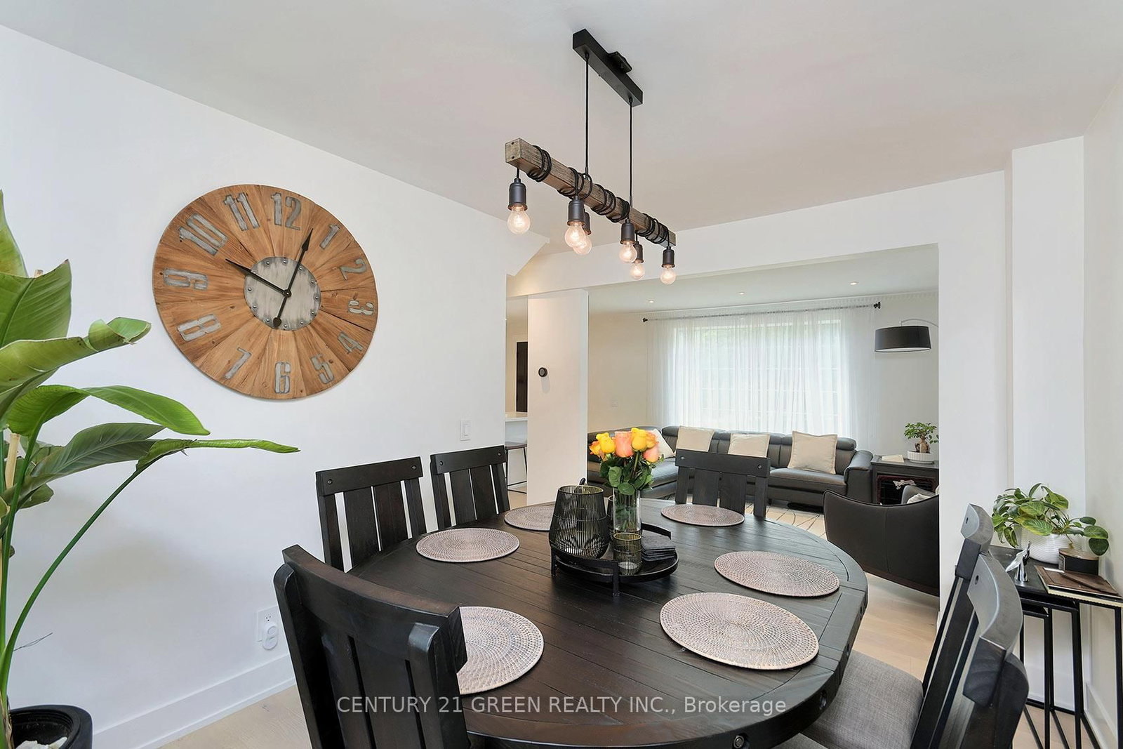 32 Castlebar Rd, Toronto — 16