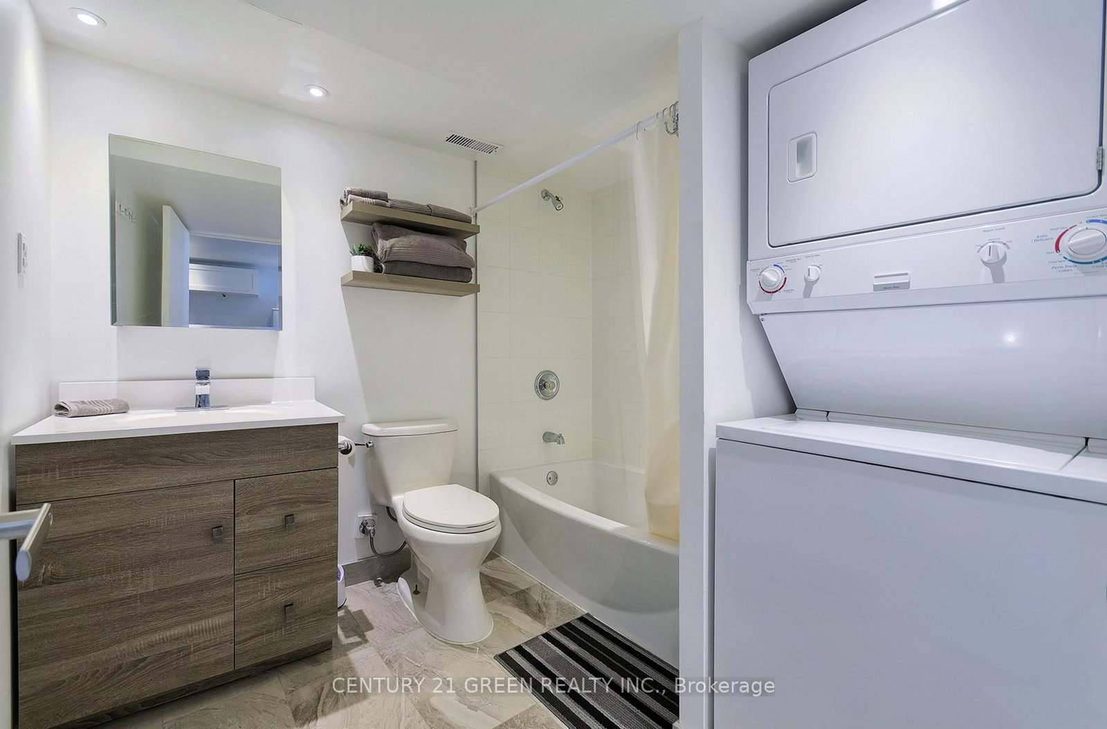 32 Castlebar Rd, Toronto — 26