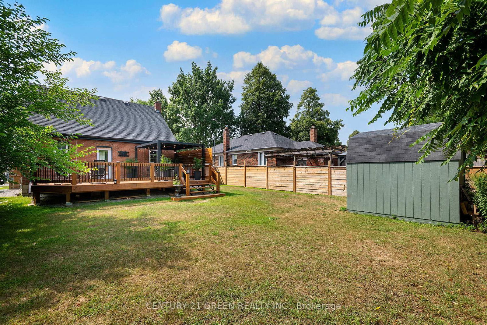 32 Castlebar Rd, Toronto — 38
