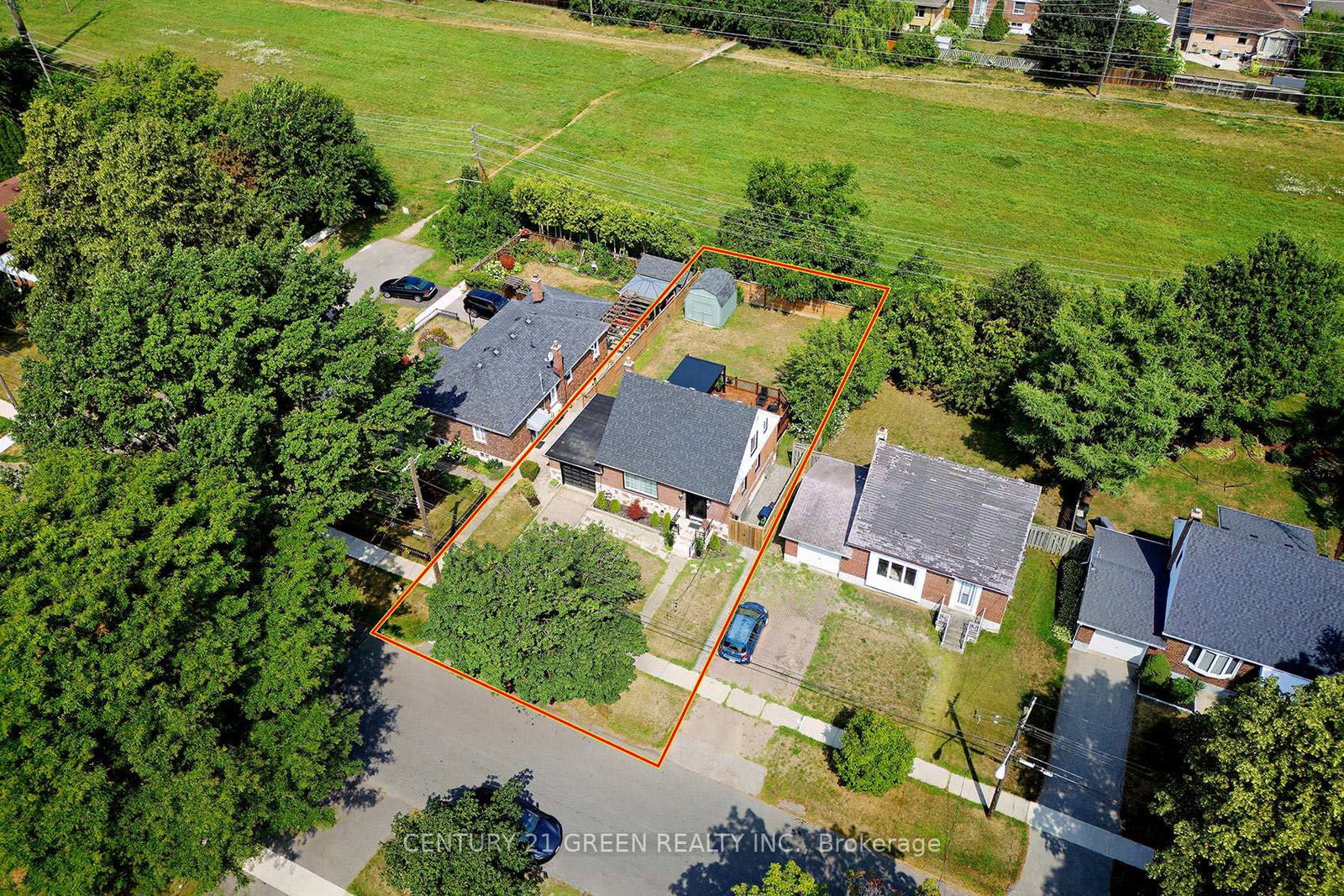 32 Castlebar Rd, Toronto — 43