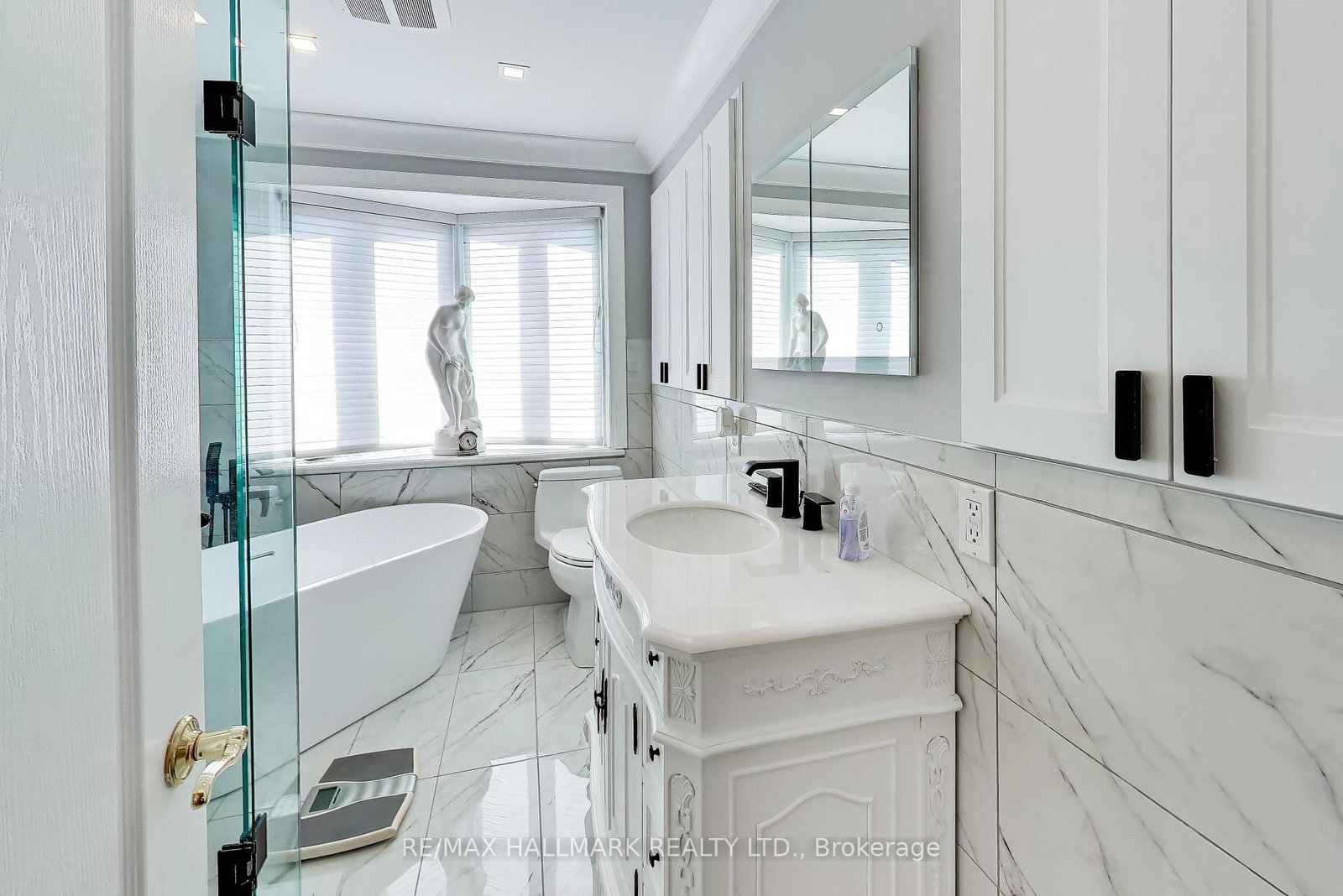 5 Byworth Blvd, Toronto — 27