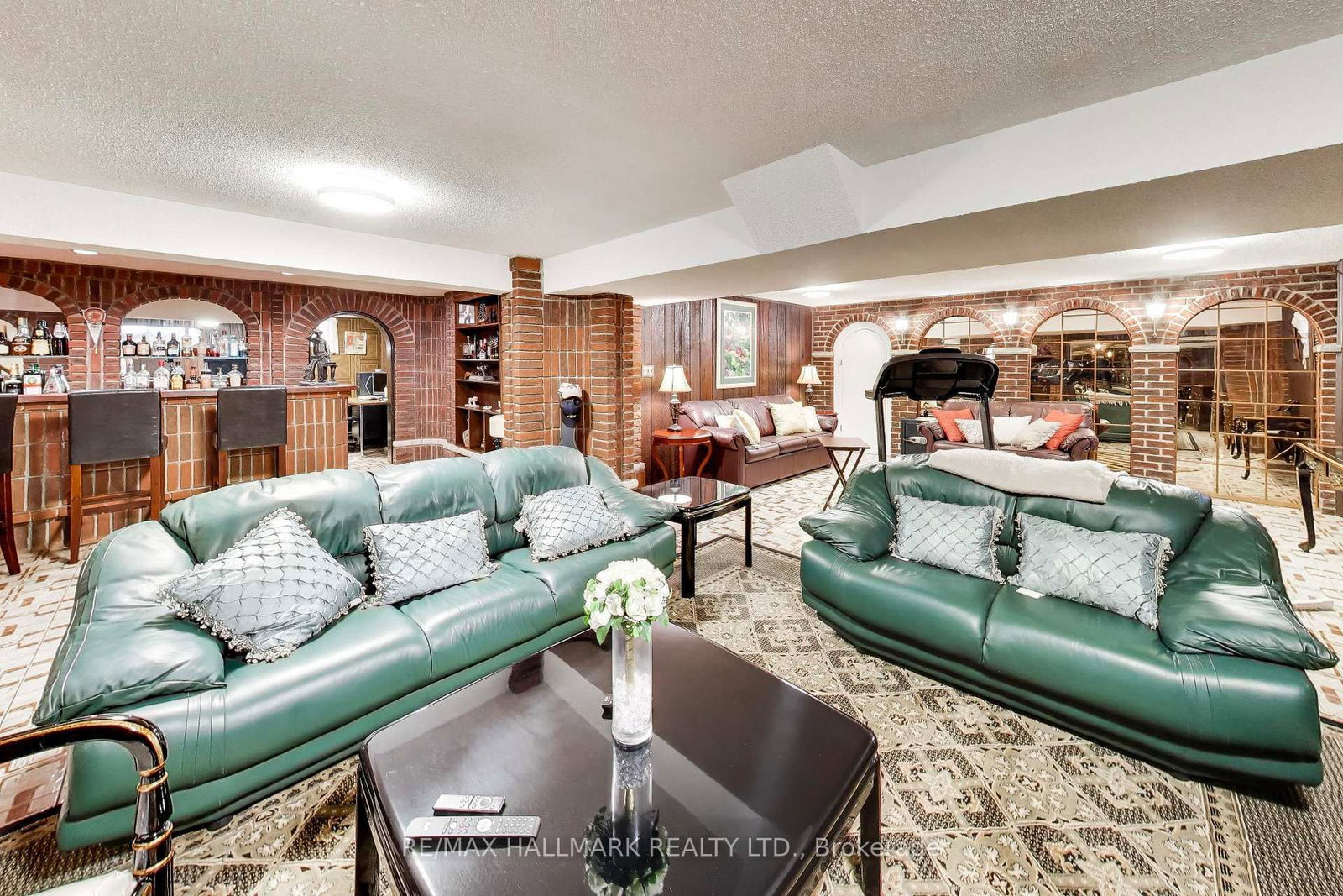 5 Byworth Blvd, Toronto — 30